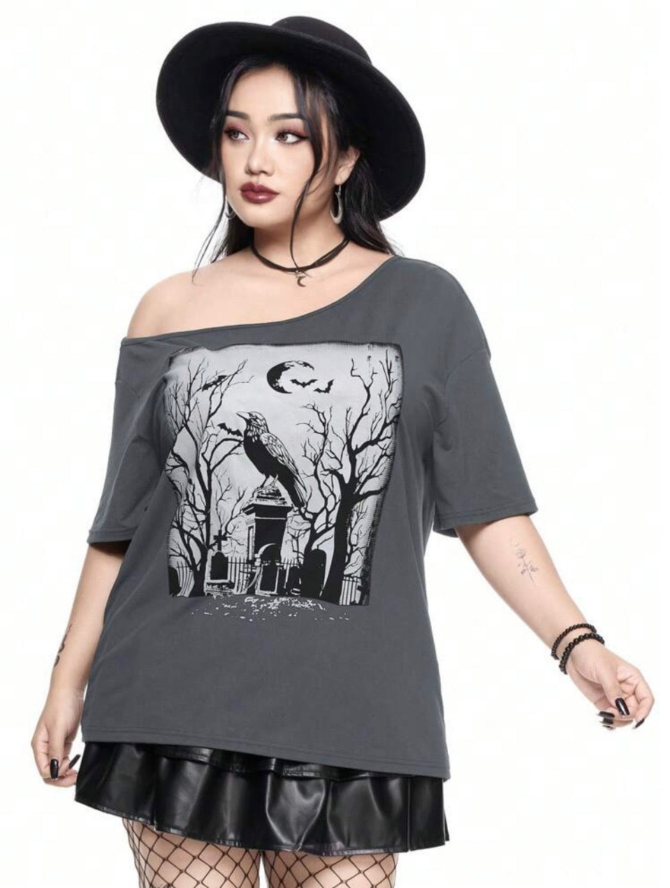 Raven’s Requiem Top