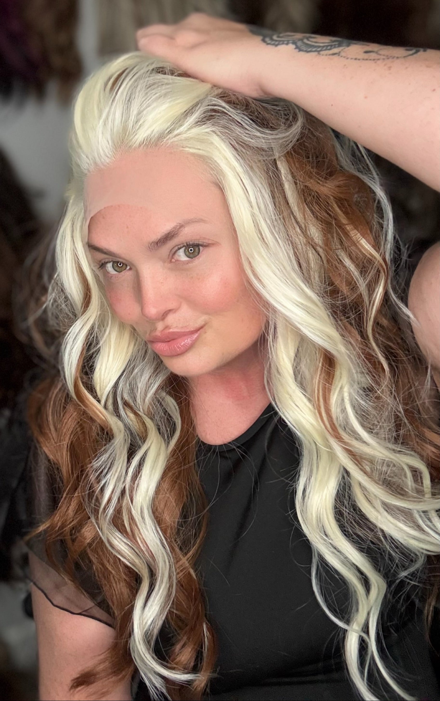 SALOON SIREN PRE-ORDER