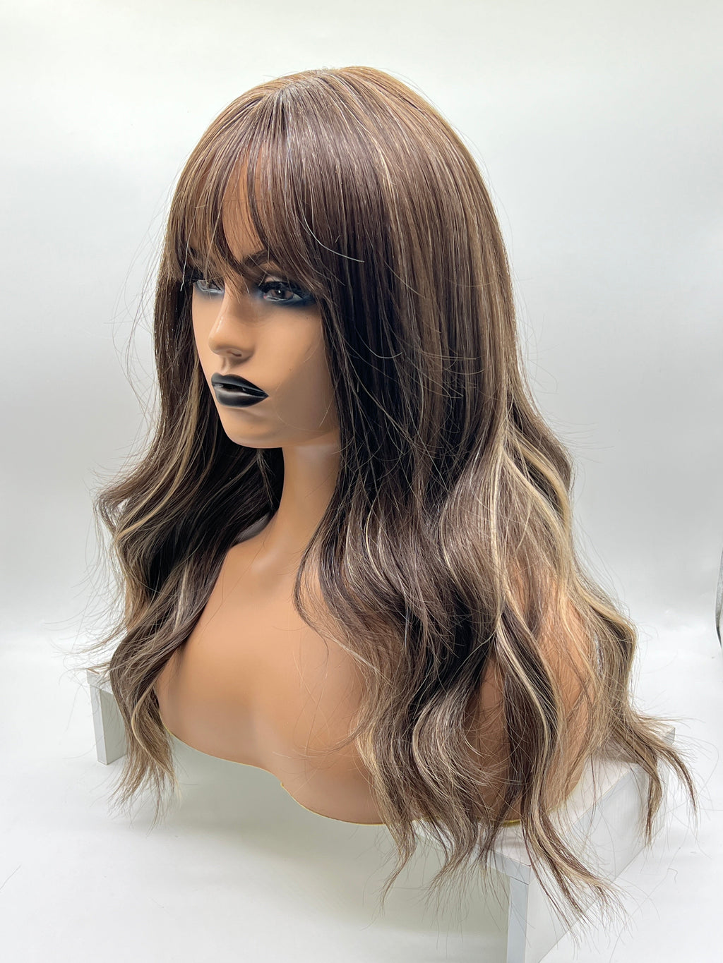 JBEXTENSION 22 Inches Brown With Highlight Women Wig With Bangs CLAIRE