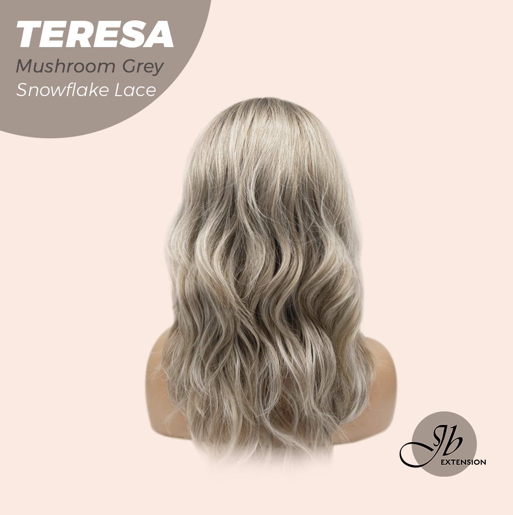JBEXTENSION 18 Inches Mushroom Grey Pre-Cut Snowflake Lace Frontlace Glueless Wig TERESA MUSHROOM GREY【PERMATEASE】【BENDY EAR TABS】